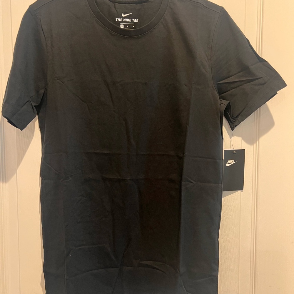 Nike Men's Classic Black Tee